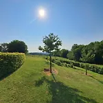 Chanteloup, - Bed & Breakfast 3*