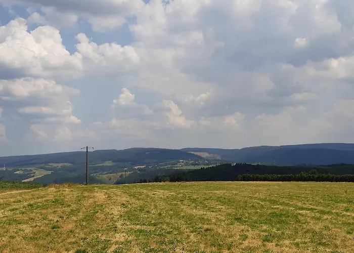 Chanteloup, - Couette-café