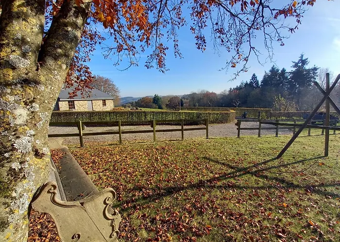 Couette-café Chanteloup, - 3*