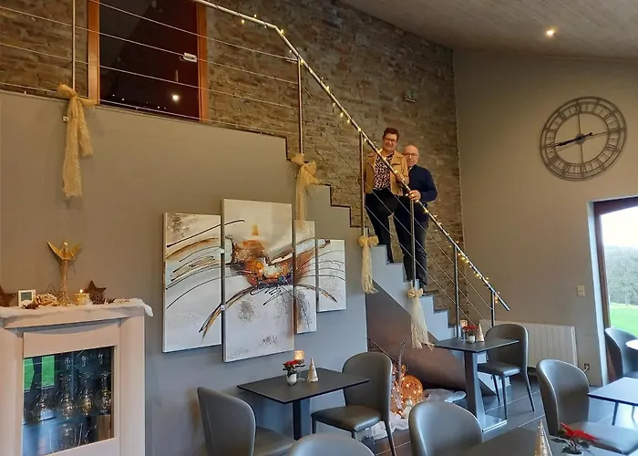 Couette-café Chanteloup, - 3*