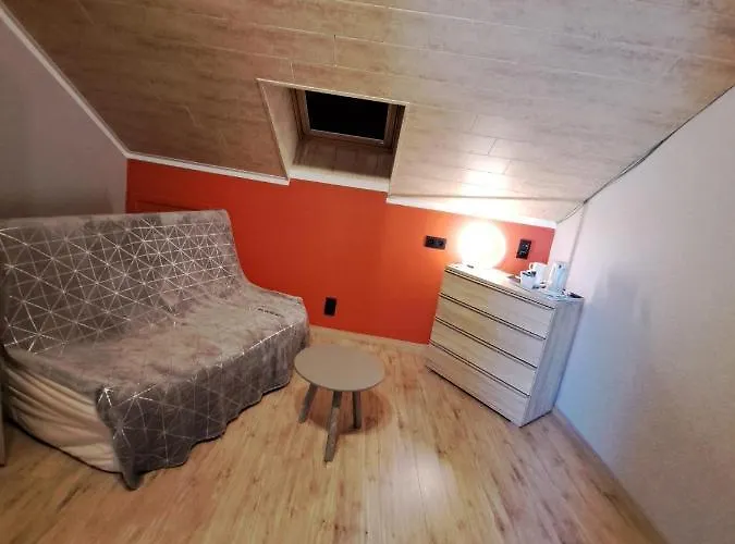 Chanteloup, - Halleux (Luxembourg)